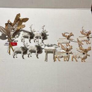 Elegant Holiday Reindeer Ornament Set - White and Gold